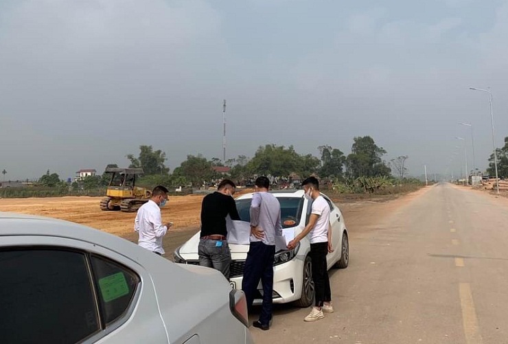 dat nen nhieu noi tang manh nha dau tu nhap nhom xuong tien